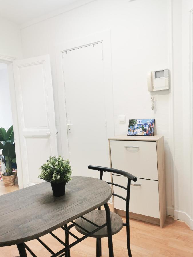 Studio Moderne, Lumineux Appartement Parijs